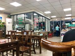 大堂-崇德楼水盆牛羊肉泡馍馆(文艺路店)