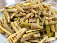 -天乐农家鱼头王(天目湖店)