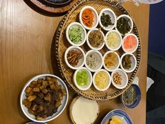 -包整·丝娃娃(一览甲秀楼风景店)