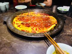 -红九格老火锅(三峡广场店)