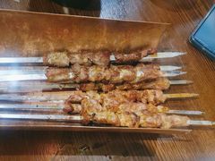 -盾亚新疆餐厅(松江万达广场店)