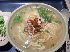 -亮亮拉面(师范路店)