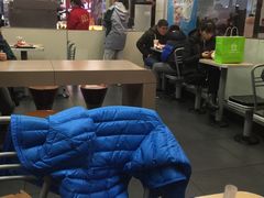 -麦当劳(新城市广场店)