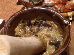 -老滇山寨•云南特色菜•地方菜•民族风情歌舞表演(金碧店)