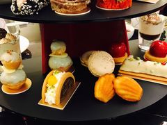 -Salon de The de Joel Robuchon(外滩18号店)