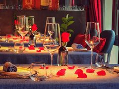 -弦月窗LUNETTE BY AMANDA(复兴路店)