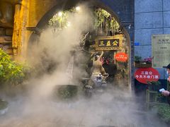 门面-爱客得牛排海鲜烤肉·火锅自助(春熙路黑金好店)