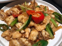 葱姜炒鱼杂-淘米捞·米汤脆鲩鱼火锅(福田皇岗店)