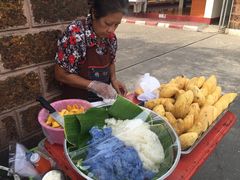 -芒果糯米饭摊子