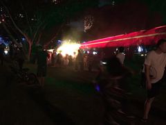 -万绿园