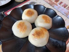 粘火勺-果松木炭酸菜铜火锅·外婆参鸡汤