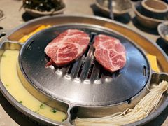 -哈哈碳都·牛肋条无限自助烤肉(台江万达店)