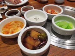 -萨拉伯尔(燕莎友谊商城店)