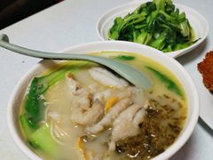 -明呈黄鱼面馆(斜土路店)