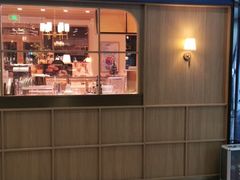 门面-巴黎贝甜(阳光上东店)