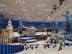 -长沙湘江冰雪世界