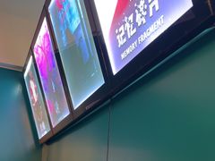 -荒岛实景沉浸密室(江汉路1店)