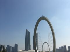 -南京眼步行桥