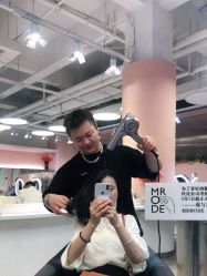 点击看大图 -MRMODE时尚先生美发沙龙