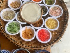 -包整·丝娃娃(一览甲秀楼风景店)