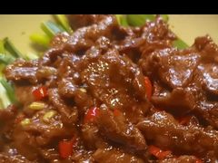 -黄泥岗·地道湖北菜(奥特莱斯店)