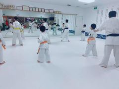 -极真空手道疾风道场(虹口凉城店)