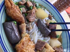 -李阿婆牛杂(鹤龙六路店)