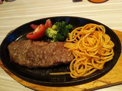 -必胜客(武汉欢乐谷店)