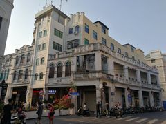 -海口骑楼小吃街