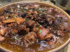 -老码头黑皮肘子锅包肉(赣水路店)