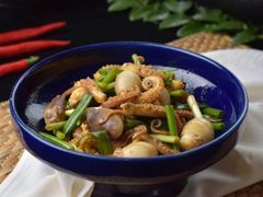 -浩运·海鲜青岛菜·海胆水饺(石老人店)