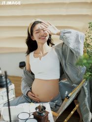 点击看大图 -专注孕妇照亲子照·纪田摄影
