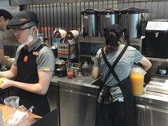 -CoCo都可(湖滨银泰店B区店)