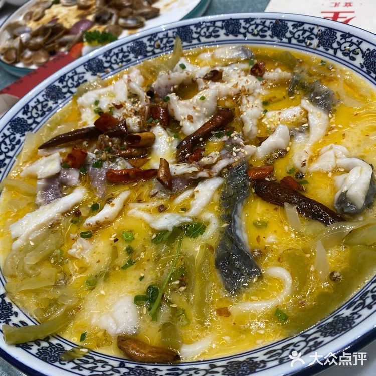 终于来打卡了，出品不错菜品味道都很好