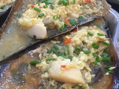 -覃记海鲜美食餐厅