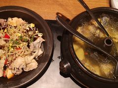 -云海肴·汽锅鸡·云南菜(天山百盛优客店)