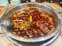 -肖肖酸萝卜鱼火锅(总店)
