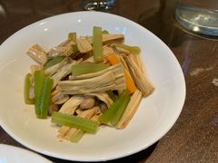 芹菜花生腐竹-南门小馆·清真(国贸商城店)