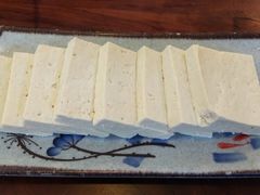 -毛辣果·贵州红酸汤牛肉火锅(西单店)