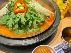 辣白菜脊骨火锅-韩香福脊骨汤锅(上杭路店)