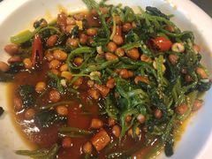 -靠山屯东北农家菜(八龙桥雅苑店)