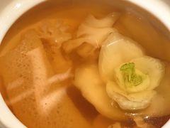 松茸炖竹荪-民国红公馆·秦淮八艳(夫子庙店)