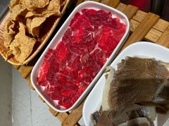 -潮界(LU·ONE凯德晶萃广场店)