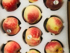 -上海龙吴水胜海发市场