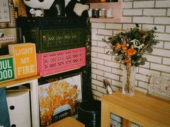 -熊猫一间店欧式奶茶铺