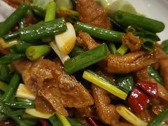 -巷子里小酒馆(繁荣路店)