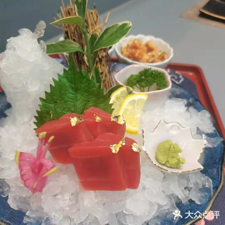 我被这家店的刺身给征服了