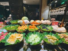 -半岛翡丽海鲜自助餐厅(观风亭店)