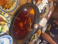 -旧街市鲜货老火锅(大光路店)