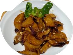 -关东小磨东北菜(上海长风大悦城店)